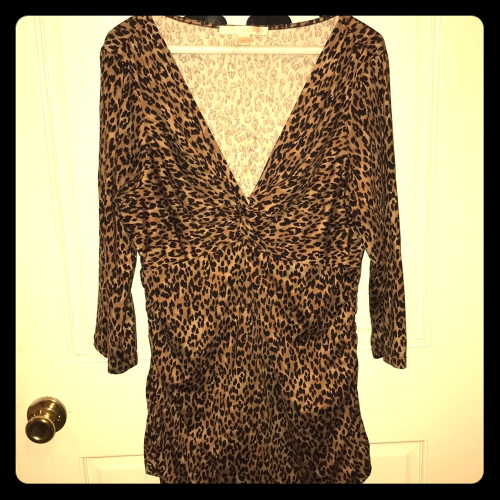 Leopard print top